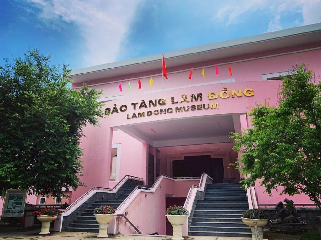 Tham quan địa điểm du lịch bảo tàng Lâm Đồng Đà Lạt